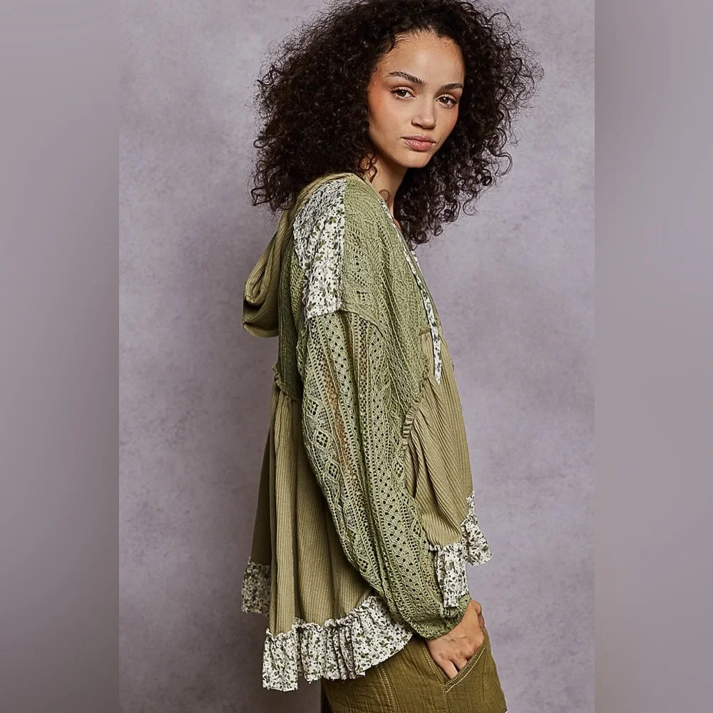 ⚡️ POL “ Basil Meadow “ Ruffle Knit Zip Up | Dried Basil - Picture 3 of 5